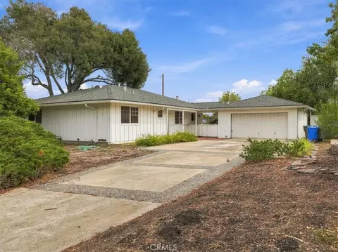 604 Country Club Dr, San Luis Obispo, CA 93401