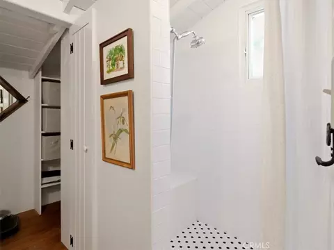 Bath - 2512 Pineridge, Cambria, CA 93428 photo 2 of 4
