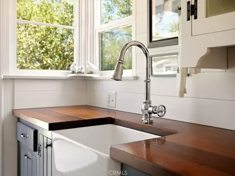 Kitchen - 2512 Pineridge, Cambria, CA 93428 photo 2 of 6