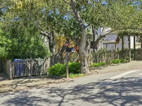 Exterior - 2512 Pineridge, Cambria, CA 93428 photo 3 of 21