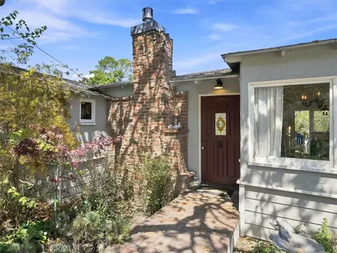 Exterior - 2512 Pineridge, Cambria, CA 93428 photo 7 of 21