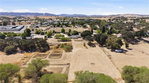 View/Area - 6578 Northstar Ln, Paso Robles, CA 93446 photo 1 of 5
