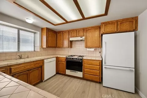 Kitchen - 1687 9th, Los Osos, CA 93402 photo 2 of 3