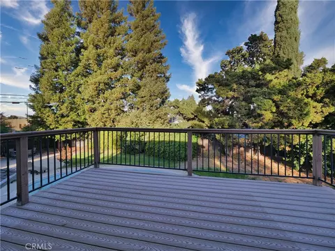 Exterior - 23276 Cypress Pt, Ripon, CA 95366 photo 3 of 13