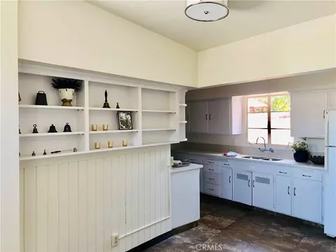 Kitchen - 1143 E Simpson, Fresno, CA 93704 photo 1 of 3