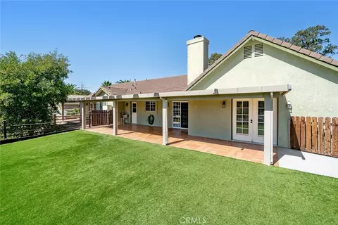 Exterior - 155 Eagle Creek Ct, Atascadero, CA 93422 photo 6 of 8