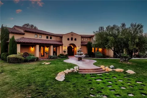 Exterior - 3130 Oakdale Rd, Paso Robles, CA 93446 photo 2 of 14
