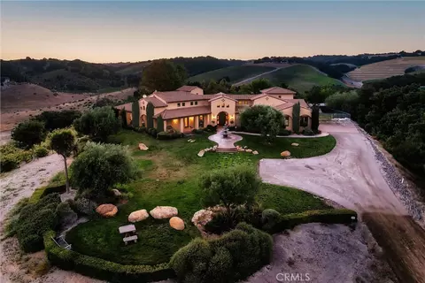 Other - 3130 Oakdale Rd, Paso Robles, CA 93446 photo 1 of 32