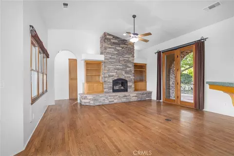 Living - 3130 Oakdale Rd, Paso Robles, CA 93446 photo 4 of 4