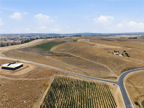 500 Priska, Paso Robles, CA 93446 photo 3