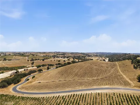 500 Priska, Paso Robles, CA 93446 photo 5