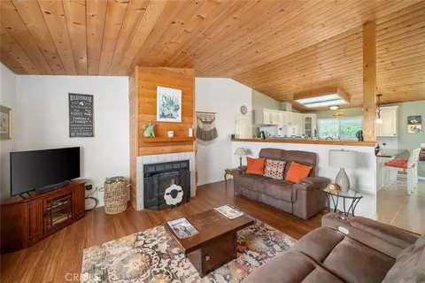 Living - 7170 Iverson, Paso Robles, CA 93446 photo 2 of 3