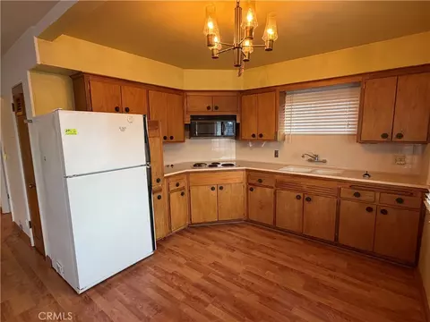 Kitchen - 331 Vashon, Morro Bay, CA 93442 photo 1 of 2
