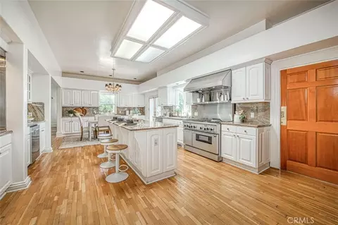 Kitchen - 4715 E Copper, Clovis, CA 93619 photo 6 of 6
