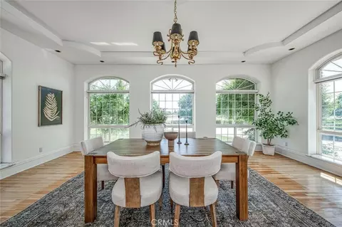 Dining - 4715 E Copper, Clovis, CA 93619 photo 2 of 2