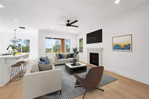 Living - 220 Oak Hill Dr, Lompoc, CA 93436 photo 1 of 4