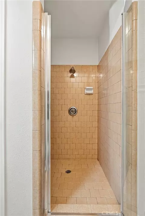 Bath - 1660 15th, Los Osos, CA 93402 photo 4 of 4