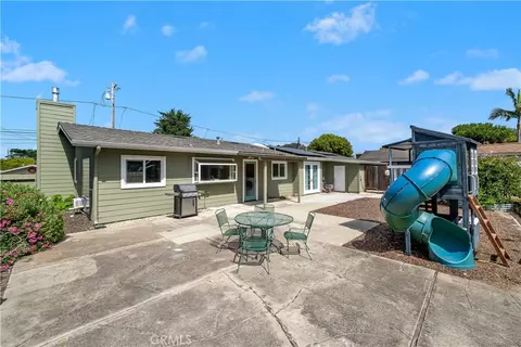 Exterior - 557 Mitchell Dr, Los Osos, CA 93402 photo 4 of 9
