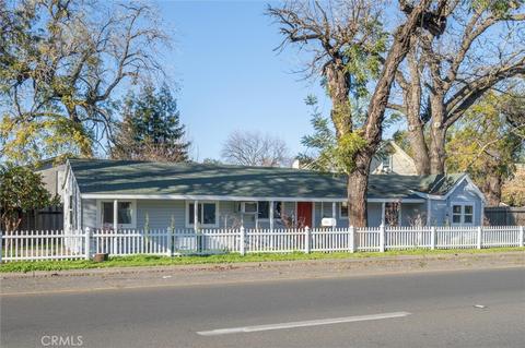 1012 W 9th St, Chico, CA 95928 photo 1