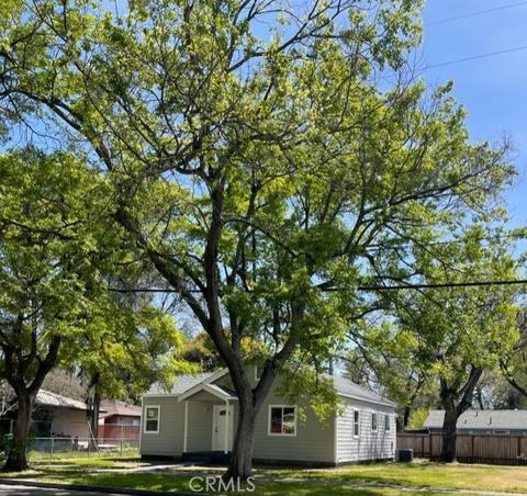 425 W 4th Ave W, Chico, CA 95926 photo 1