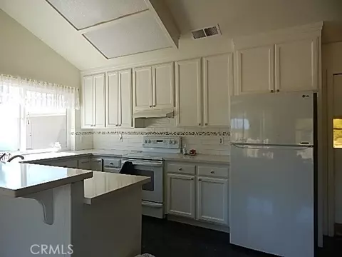 Kitchen - 2905 Harden Ave, Corning, CA 96021 photo 1 of 2