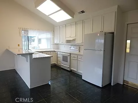 Kitchen - 2905 Harden Ave, Corning, CA 96021 photo 2 of 2