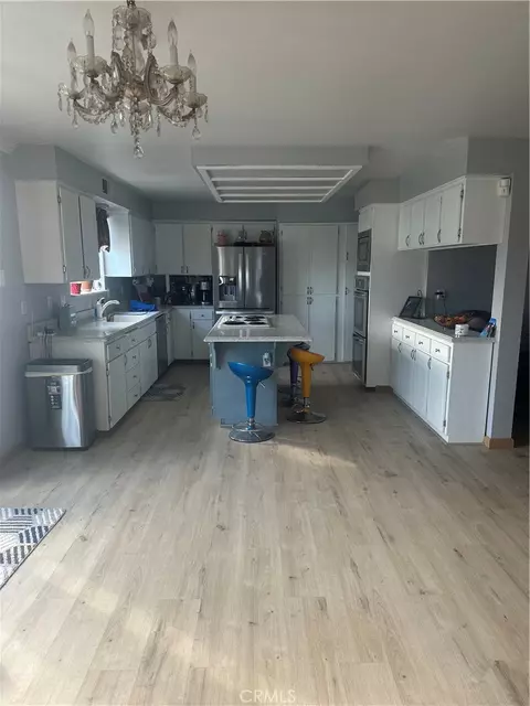 Kitchen - 22085 Finnell, Corning, CA 96021 photo 3 of 4