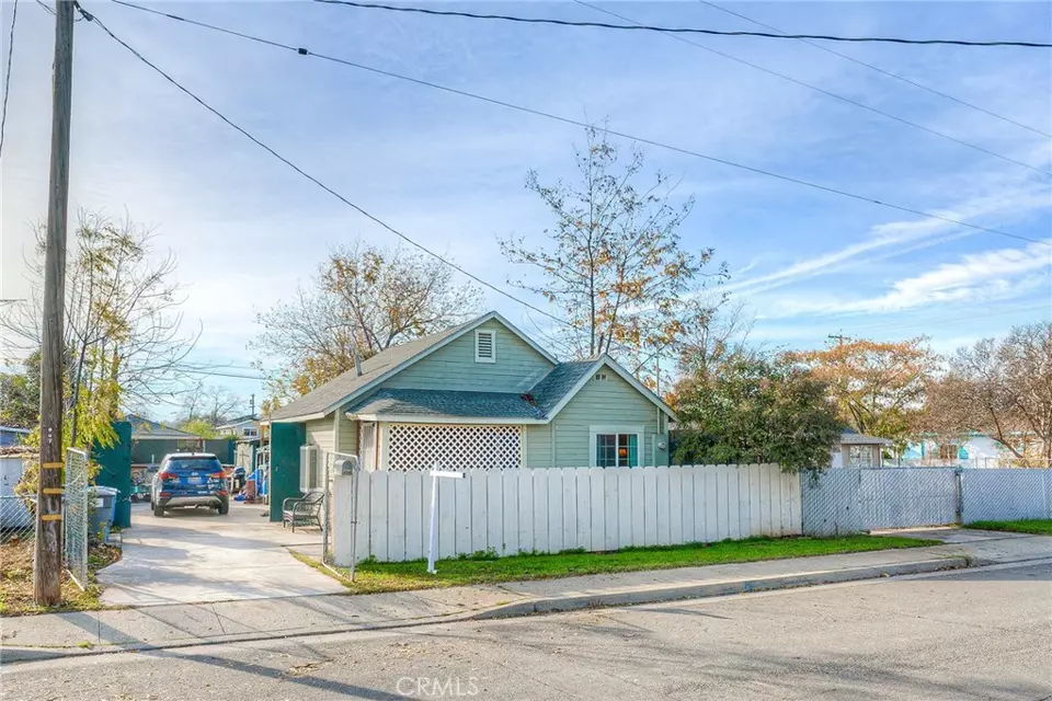 2481 Fort Wayne St, Oroville, CA 95966 17 Photos Movoto