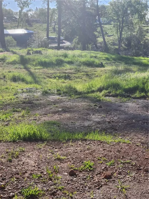 5216 Harmony Ln, Paradise, CA 95969 photo 3