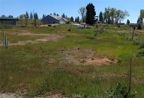 1748 Stardust Ln, Paradise, CA 95969