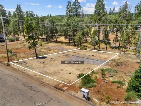 13557 Wichita Dr, Magalia, CA 95954