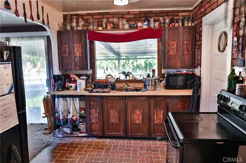 Kitchen - 2946 Kirkwood Rd, Corning, CA 96021 photo 1 of 1