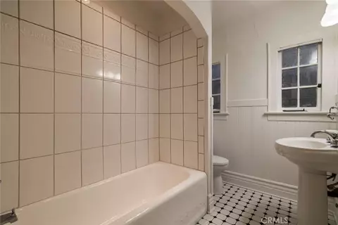 667 E 8th St, Chico, CA 95928 photo 23