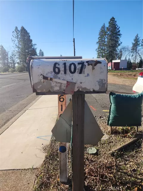 6107 Clark Rd, Paradise, CA 95969