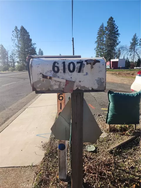 6107 Clark Rd, Paradise, CA 95969