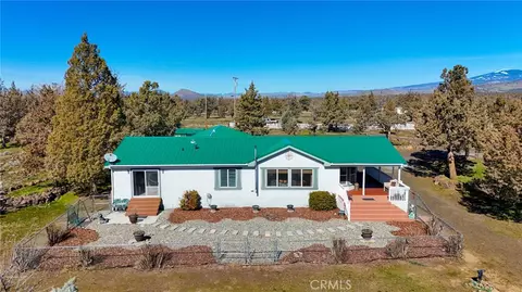 10908 Apache Rd, Montague, CA 96064 photo 1