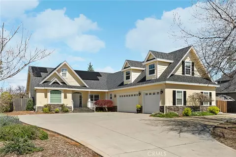 1869 Vineyard Dr, Paradise, CA 95969