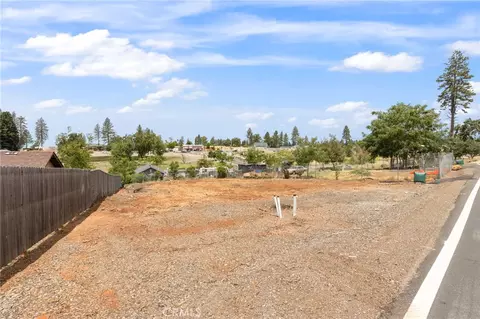 5863 Foster Rd, Paradise, CA 95969