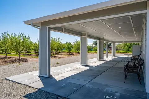 Exterior - 24565 Foster Rd, Corning, CA 96021 photo 6 of 11