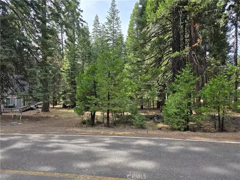 615 Clifford Trl, Lake Almanor, CA 96137