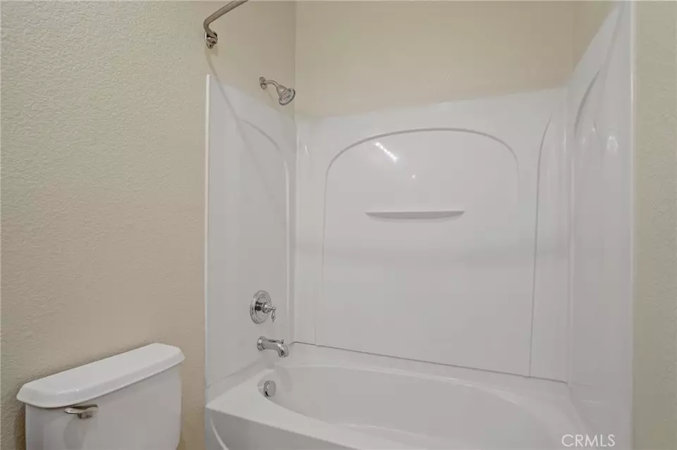 Bath - 4000 Innovator Dr #7104, Sacramento, CA 95834 photo 2 of 2