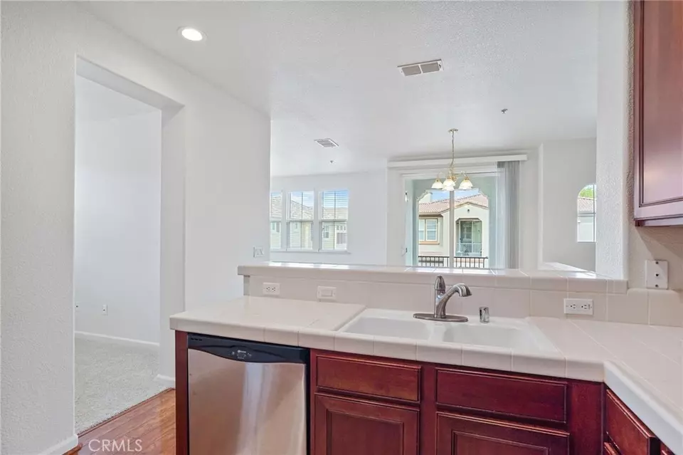 Kitchen - 4000 Innovator Dr #7104, Sacramento, CA 95834 photo 3 of 3