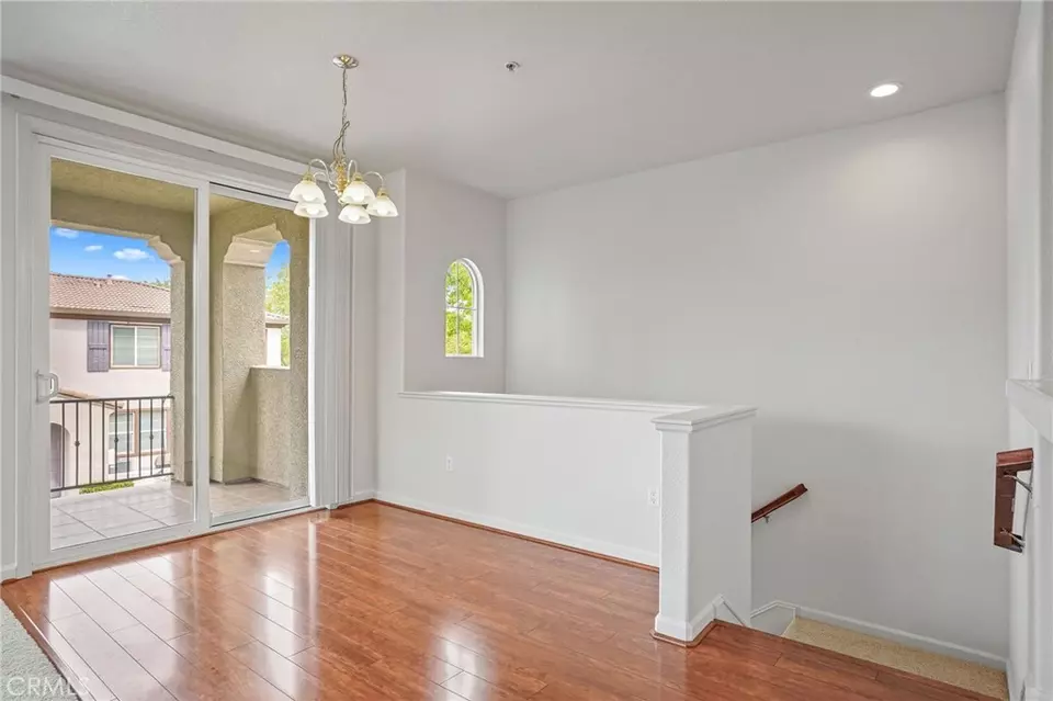 Dining - 4000 Innovator Dr #7104, Sacramento, CA 95834 photo 1 of 1