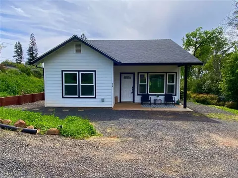 319 Redbud Dr, Paradise, CA 95969