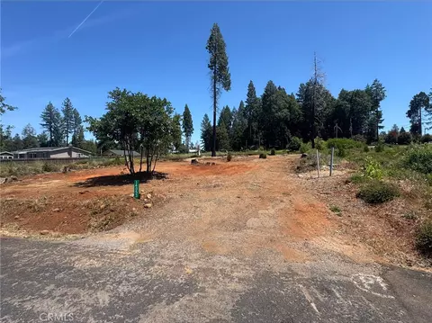 14053 Pineland Cir, Magalia, CA 95954
