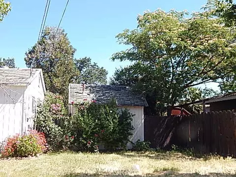 Exterior - 2018 Donnovan Ave, Corning, CA 96021 photo 7 of 14