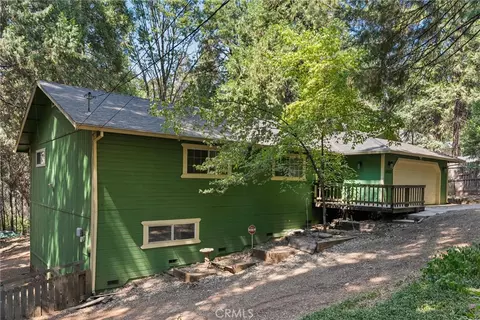 14373 Holmwood Dr, Magalia, CA 95954