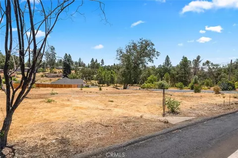 328 Valley View Dr, Paradise, CA 95969