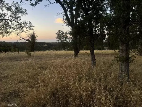 6915 Remunda Rd, Corning, CA 96021