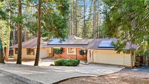 6150 Firethorn Cir, Magalia, CA 95954